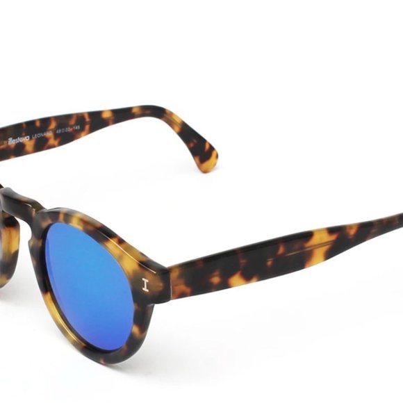 illesteva Leonard Sunglasses